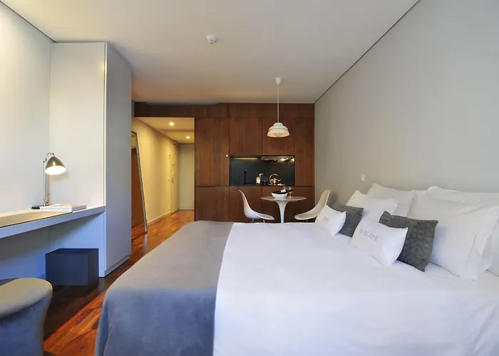 Aparthotel Altis Prime 4*