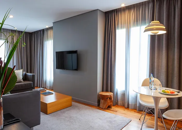 Apart-hotel Altis Prime